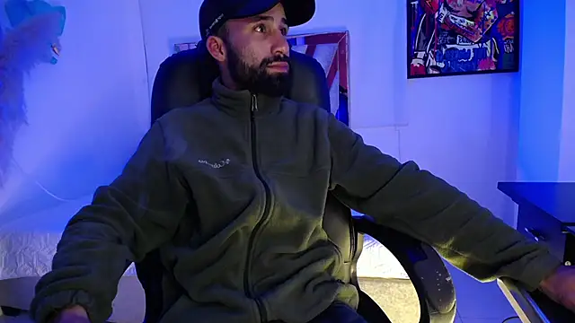 Snapshot of dominick_ahiryy chatting on 12.07.24 dominick ahiryy online show from 12.07.24