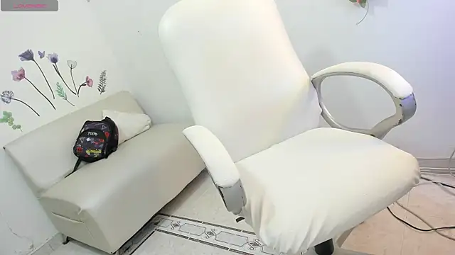 ariana crazzy online show from 12.17.24