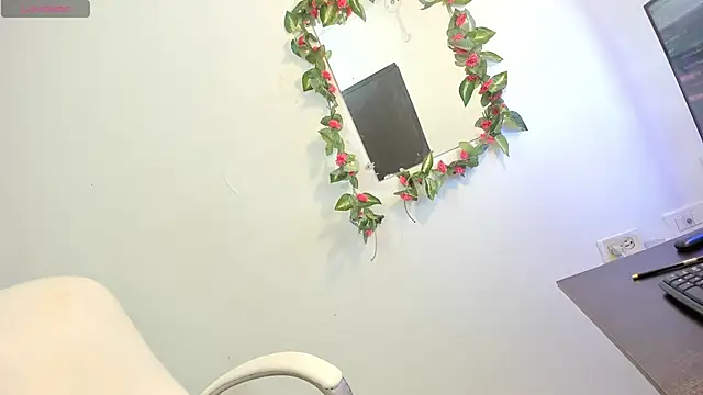 ariana crazzy online show from 12.27.24