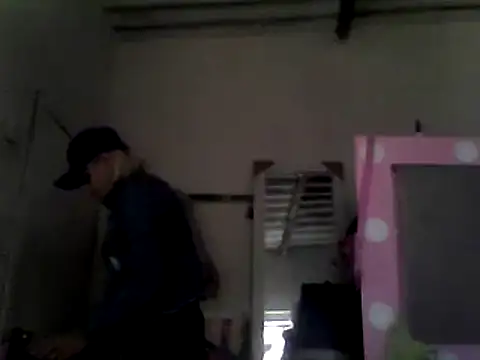 ariana crazzy online show from 02.19.25