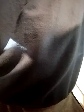 Snapshot of TheBriiaand30 chatting on 10.01.25 TheBriiaand30 online show from 10.01.25