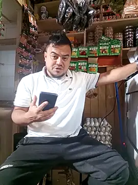 Snapshot of TheBriiaand30 chatting on 10.09.25 TheBriiaand30 online show from 10.09.25