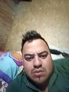 Snapshot of TheBriiaand30 chatting on 11.17.25 TheBriiaand30 online show from 11.17.25