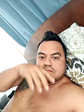 Snapshot of TheBriiaand30 chatting on 01.14.26 TheBriiaand30 online show from 01.14.26