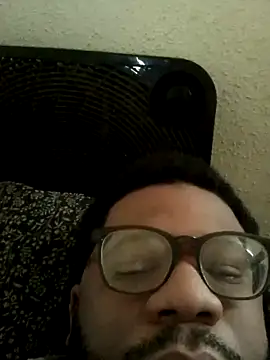 dvaughn3117 online show from 03.11.25