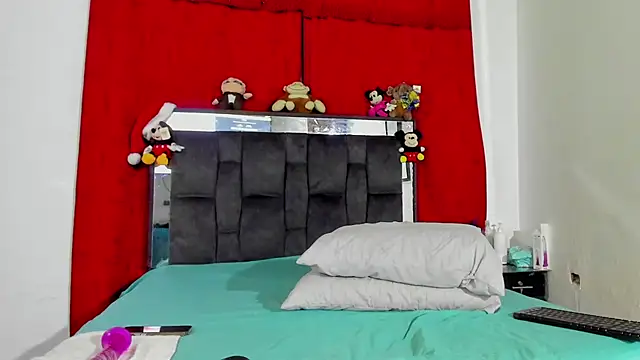 chloe vasquez710 online show from 01.04.25