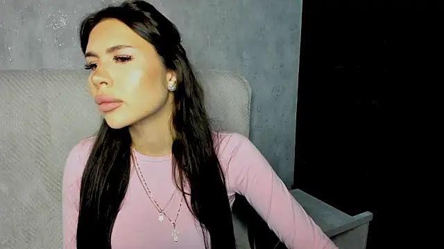 Snapshot of SuraMune chatting on 01.10.26 SuraMune online show from 01.10.26