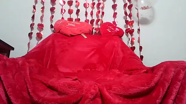 kisandgioni online show from 02.05.25