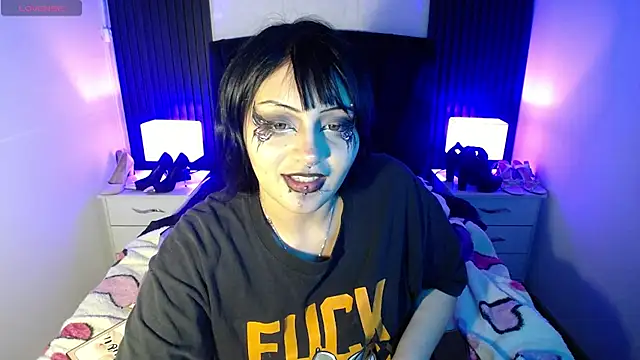 honney dark online show from 01.17.25