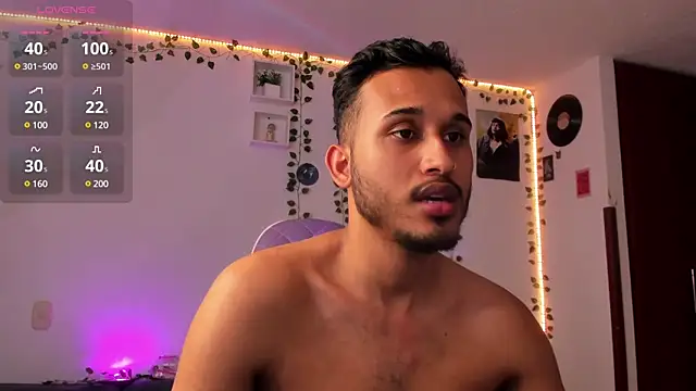 Raf brunette online show from 02.23.25