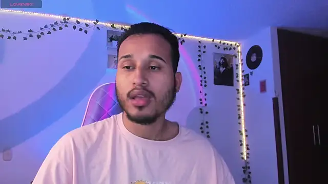 Raf brunette online show from 03.06.25