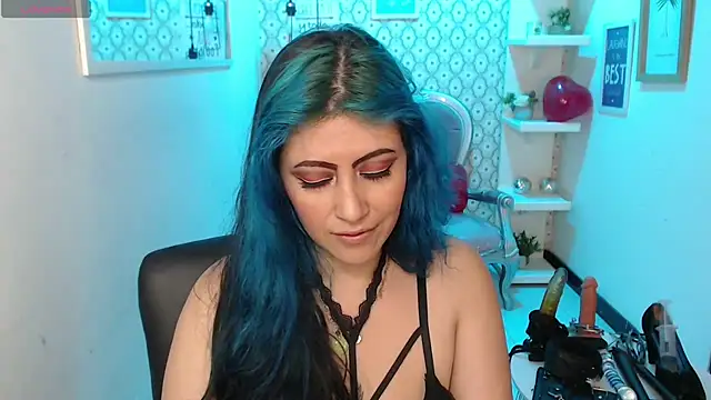 scarleth blue online show from 02.15.25