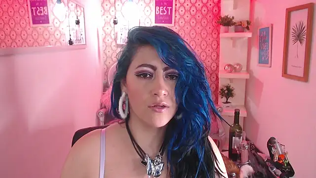 scarleth blue online show from 09.18.25