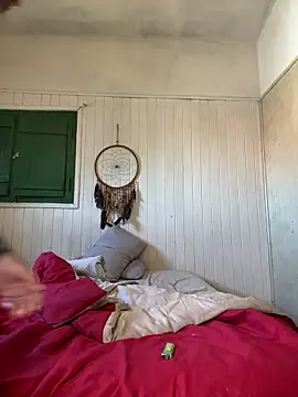 Macadiez10 online show from 10.14.25