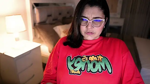 Camilaa bueno online show from 10.08.25