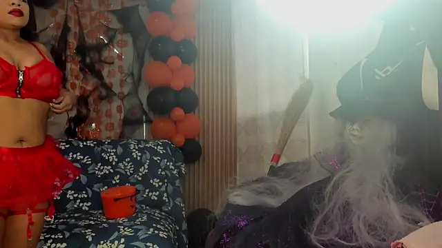 Any topless online show from 10.29.25