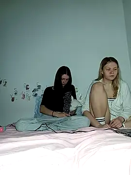 ella grays online show from 04.20.26