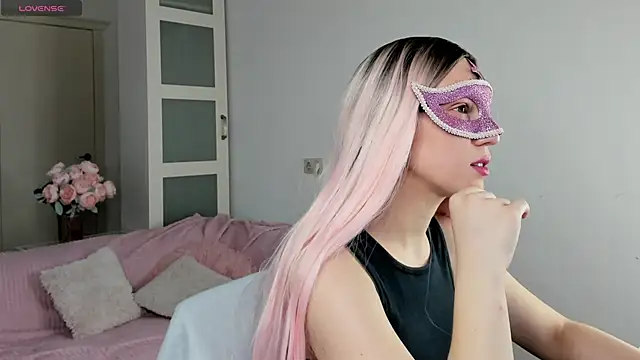 Snapshot of jeancolex chatting on 12.03.24 jeancolex online show from 12.03.24