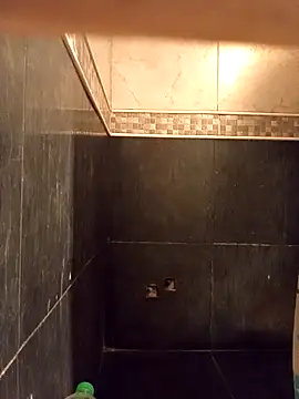 Snapshot of FlacoDani chatting on 10.30.25 FlacoDani online show from 10.30.25