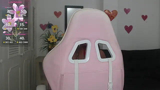 lulu 25  online show from 12.14.24