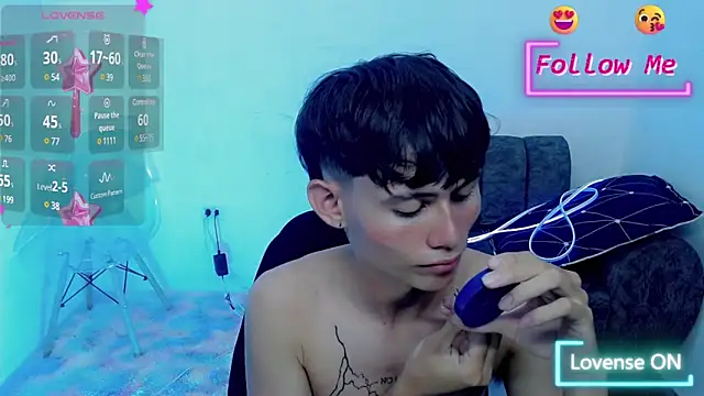 tanjiro cute online show from 01.28.25