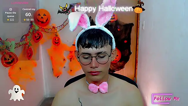 tanjiro cute online show from 10.31.25