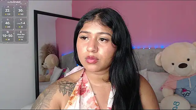 Snapshot of alinakiss chatting on 05.07.26 alinakiss online show from 05.07.26