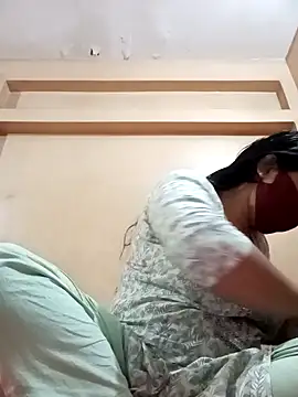 Magical Girl- online show from 01.22.25