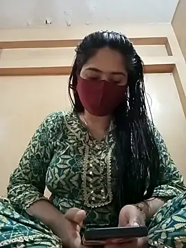 Magical Girl- online show from 01.31.25