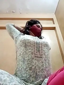 Magical Girl- online show from 02.11.25