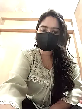 Magical Girl- online show from 12.02.25