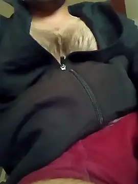 Snapshot of smartboy010101 chatting on 02.13.25 smartboy010101 online show from 02.13.25