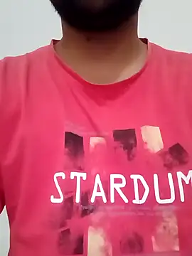 Snapshot of smartboy010101 chatting on 03.18.25 smartboy010101 online show from 03.18.25