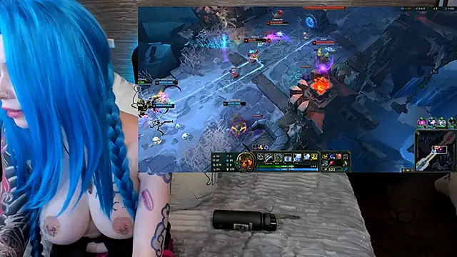 Snapshot of Lust_One_ chatting on 01.09.25 Lust One online show from 01.09.25