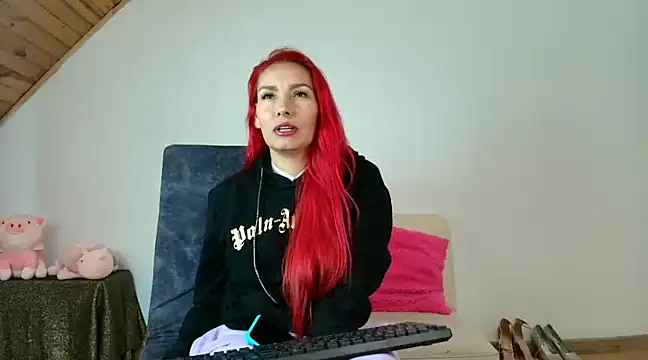 Carol love0411 online show from 12.28.24