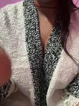  nishalove19 online show from 01.21.25