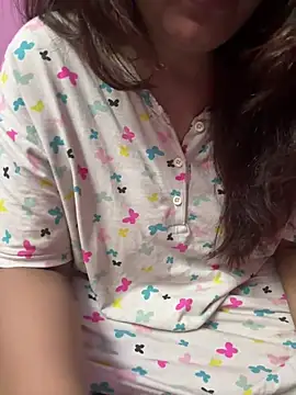  nishalove19 online show from 03.22.25