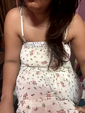  nishalove19 online show from 10.22.25