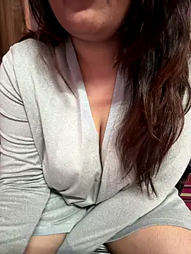  nishalove19 online show from 11.20.25