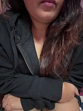  nishalove19 online show from 11.24.25