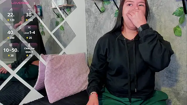 Snapshot of Megan_sophia2 chatting on 03.11.25 Megan sophia2 online show from 03.11.25