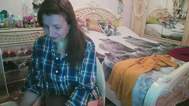 Debra Phoenix online show from 07.23.26