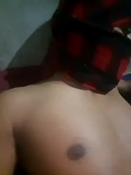 Snapshot of imissyoumylove14 chatting on 01.06.25 imissyoumylove14 online show from 01.06.25