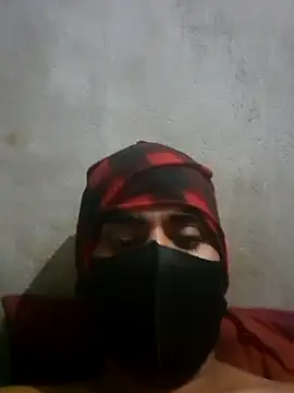 Snapshot of imissyoumylove14 chatting on 01.08.25 imissyoumylove14 online show from 01.08.25