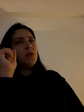 Snapshot of xBubblyBarbiexx chatting on 10.29.25 xBubblyBarbiexx online show from 10.29.25