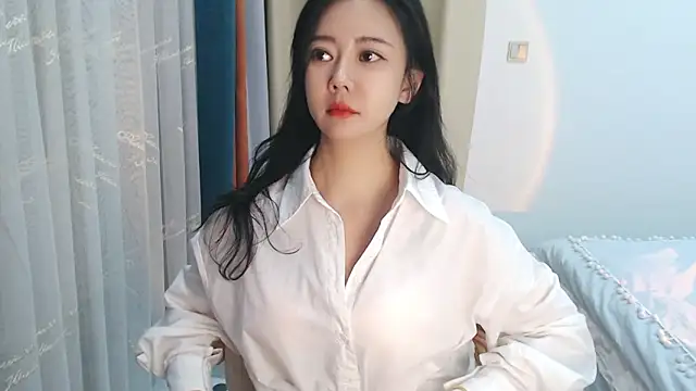 zoe-keke online show from 12.31.24