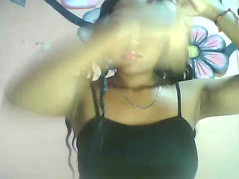 Fariana01 online show from 01.18.25