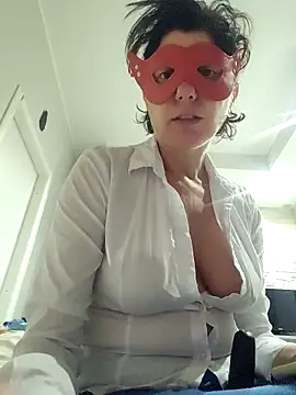 Vagabondainnamorata online show from 04.18.26