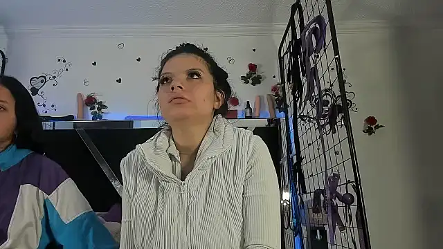 abby eemily online show from 11.15.25