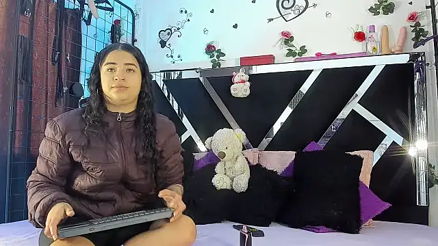 abby eemily online show from 12.05.25